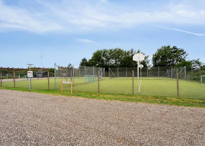 Rohan - 2-2km From The Sea By Interhome